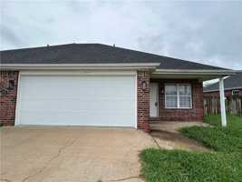 featured image of 1598 Tolleson Loop #B