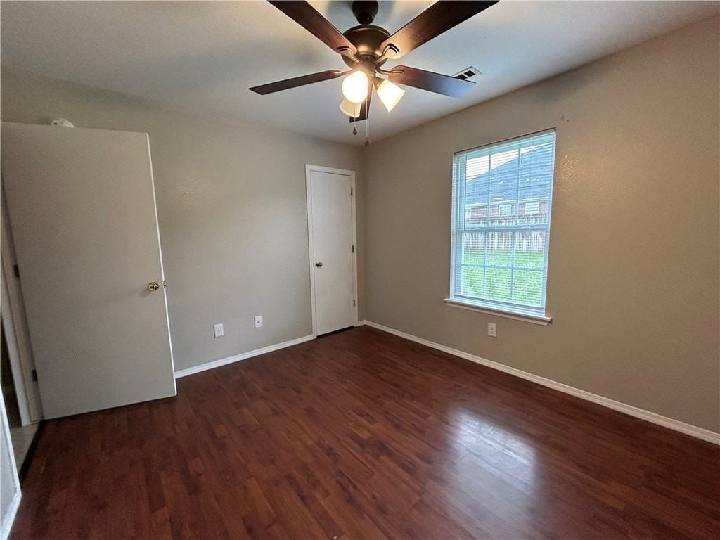 1598 Tolleson Loop #B - Photo 6 of 8