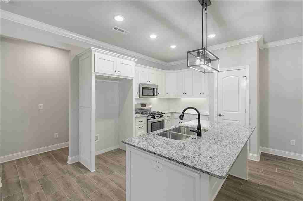 292 Township Dr - Photo 7 of 26