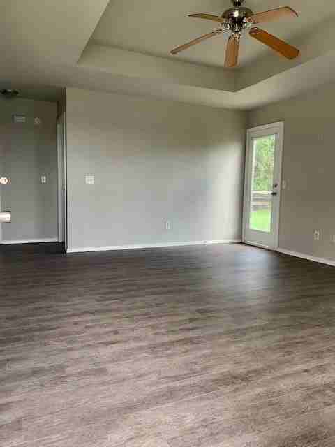 2071 Garnet Rd - Photo 2 of 11
