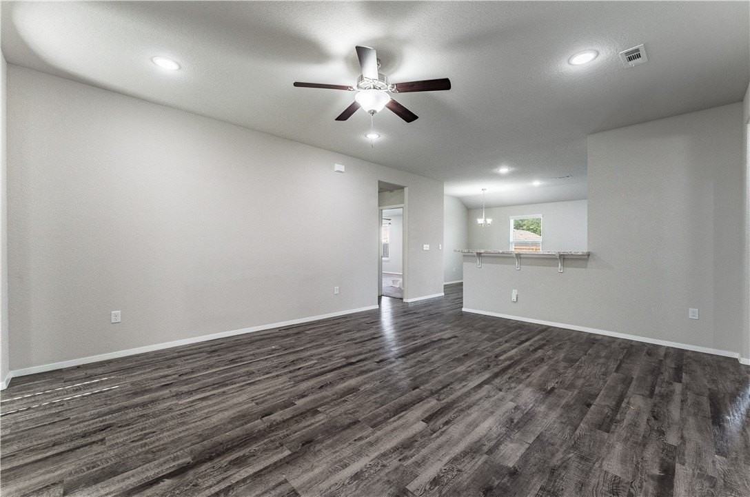 6805 Sw Whitmarsh Rd - Photo 4 of 32
