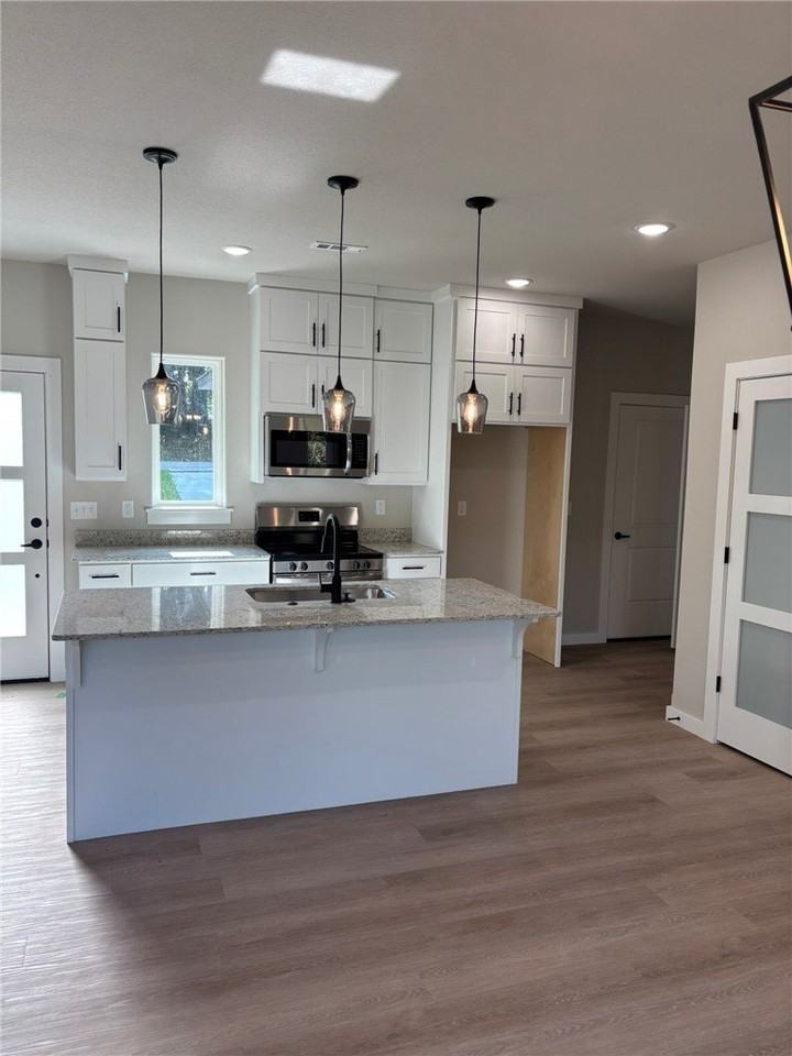53 Shetland Dr - Photo 4 of 28