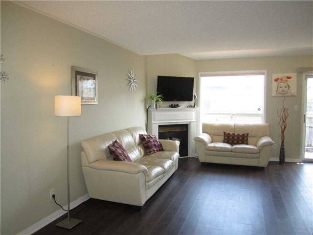 1205 Upper Village Dr - Photo 3 of 20