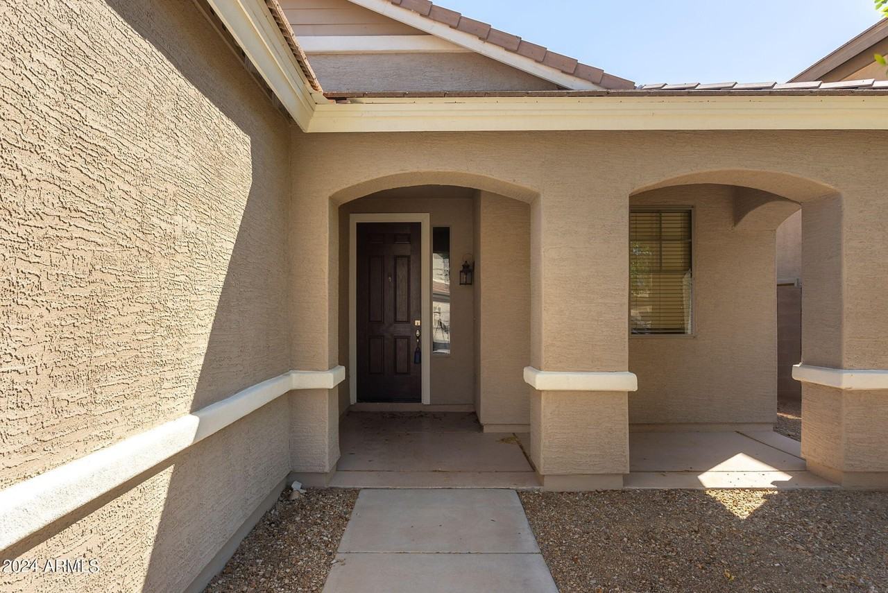30153 N 71st Dr - Photo 4 of 41