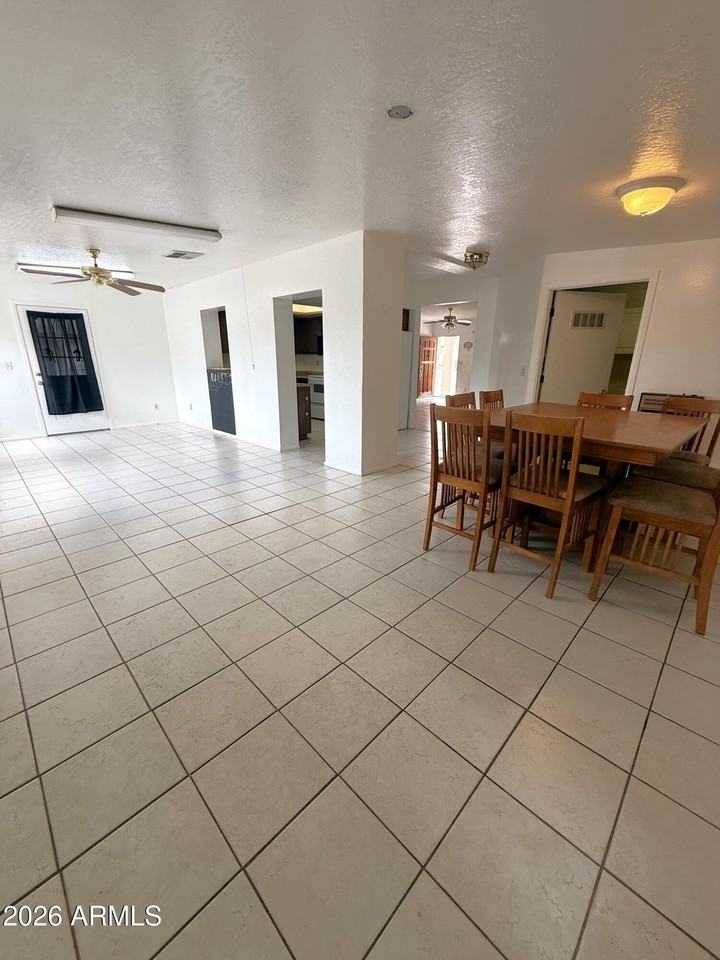 314 W Mohave St - Photo 4 of 12