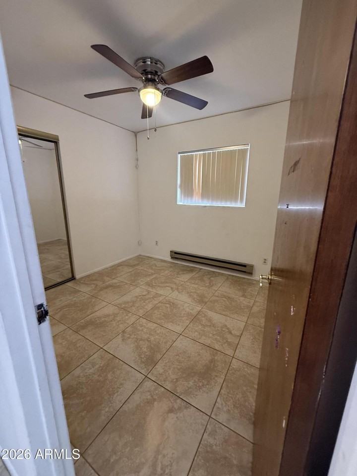 314 W Mohave St - Photo 5 of 12