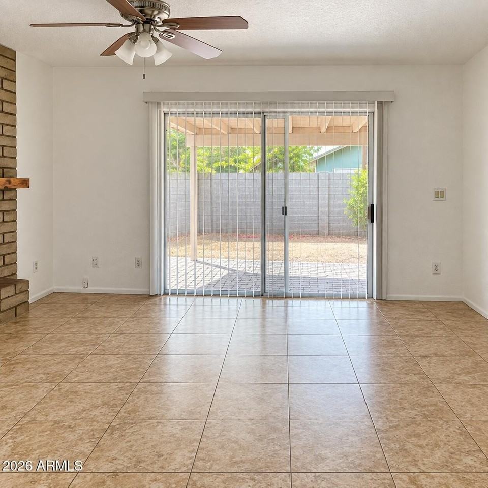815 W Bluefield Ave - Photo 7 of 29
