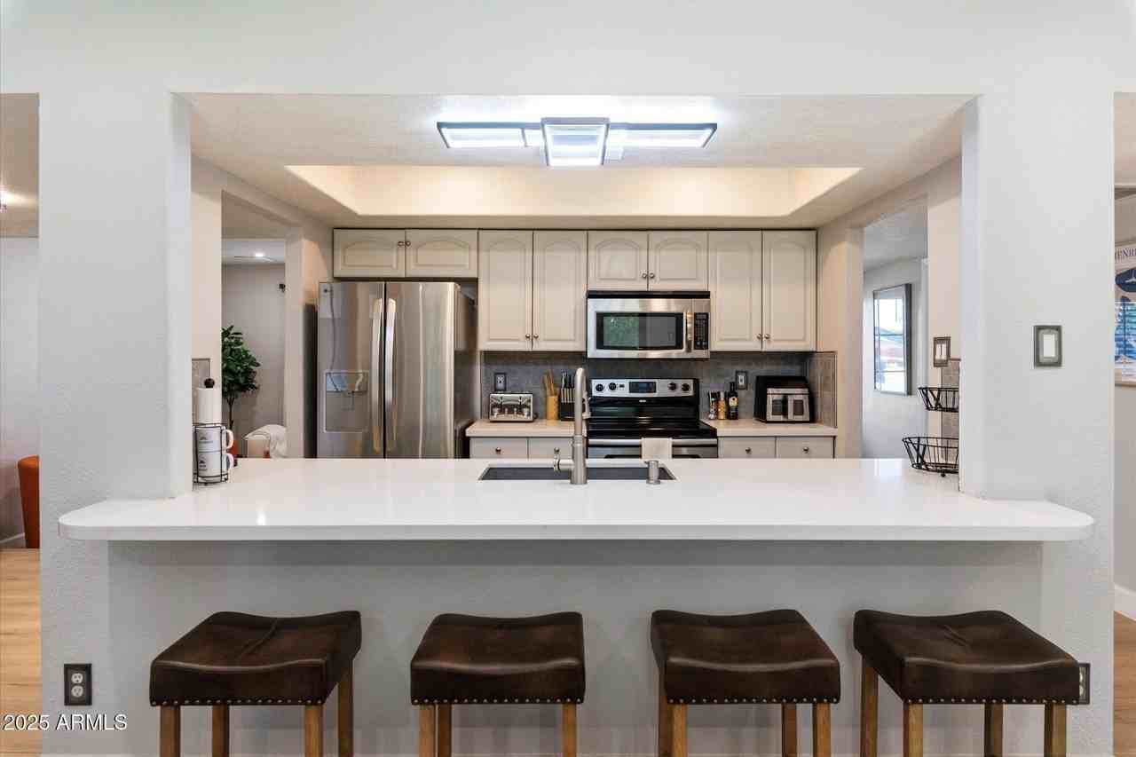 4007 N 86th St - Photo 7 of 25