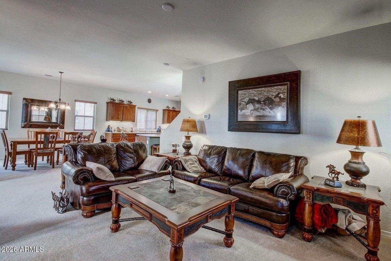 2152 W Monte Cristo Ave - Photo 4 of 21