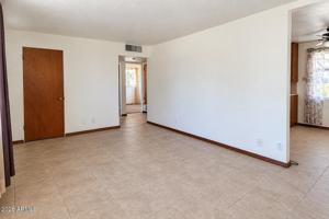 featured image of 12811 N 111th Dr