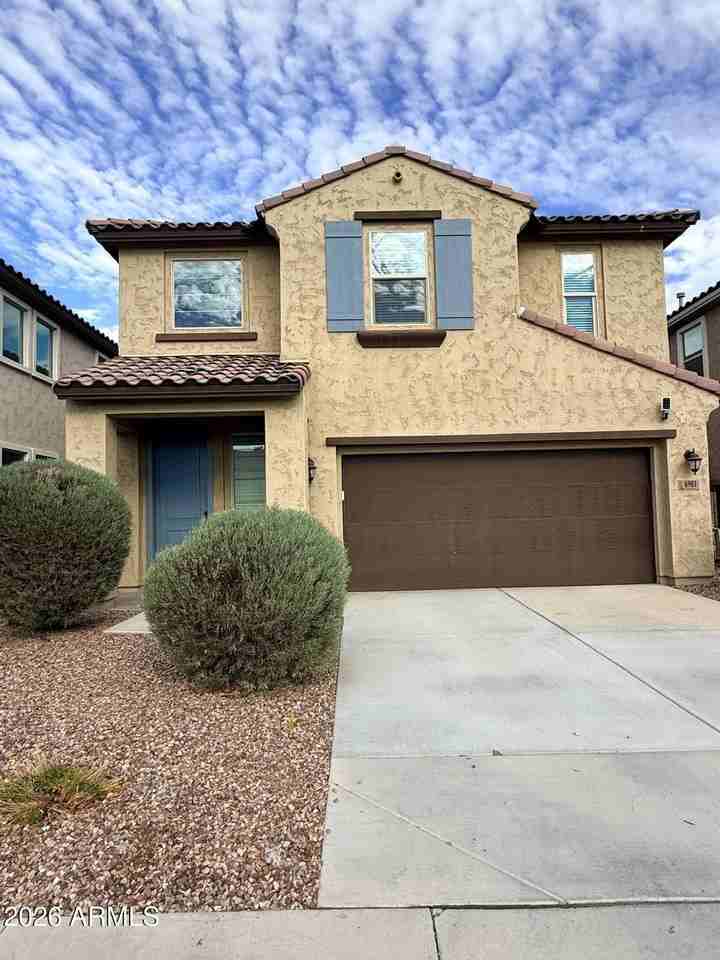 6901 N 88th Dr - Photo 2 of 34