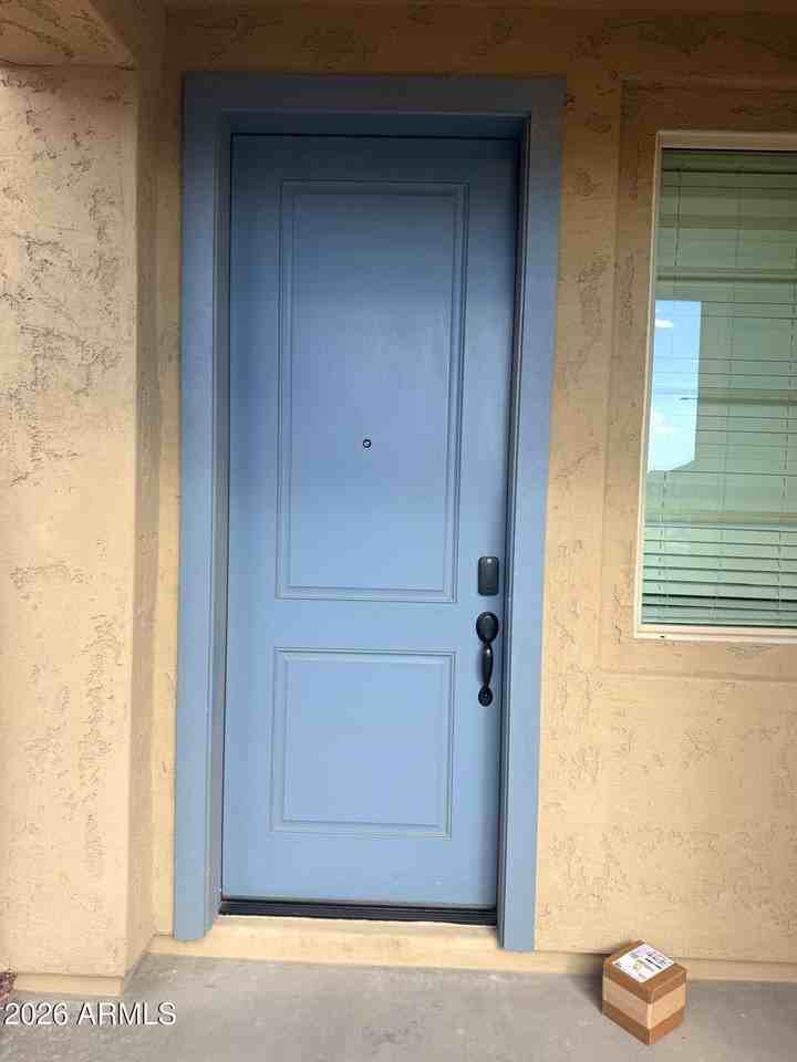 6901 N 88th Dr - Photo 3 of 34
