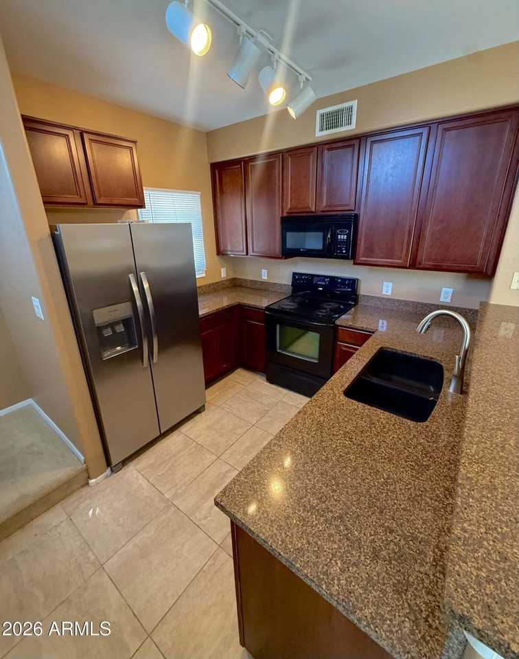 1318 S Sabino Dr - Photo 2 of 12