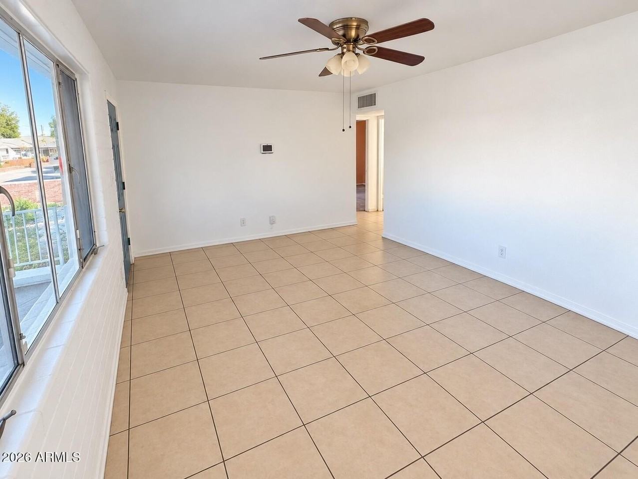 11400 N 112th Dr - Photo 3 of 14