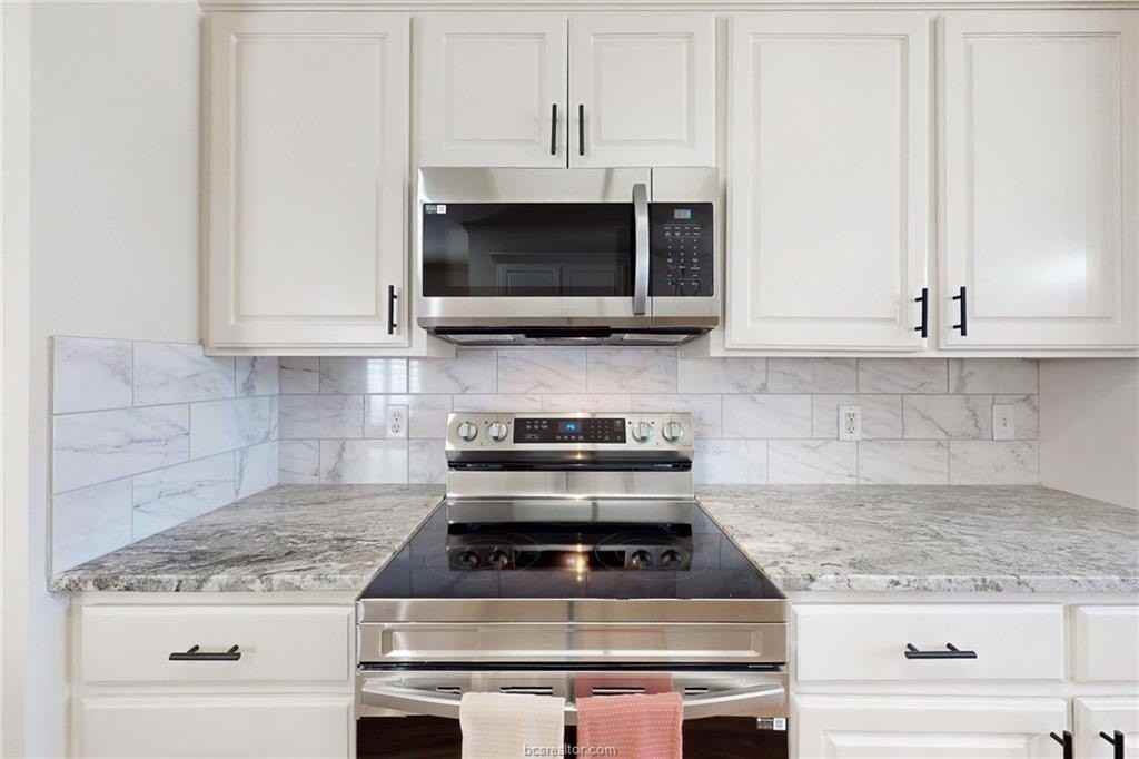 2619 Trophy Dr - Photo 7 of 37