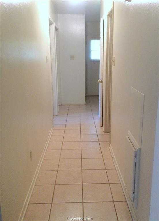 701 San Saba Dr - Photo 6 of 13