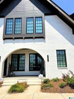 featured image of 1042 Windsor Dr