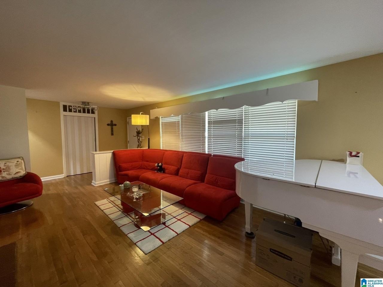 2113 5th St S - Photo 4 of 41