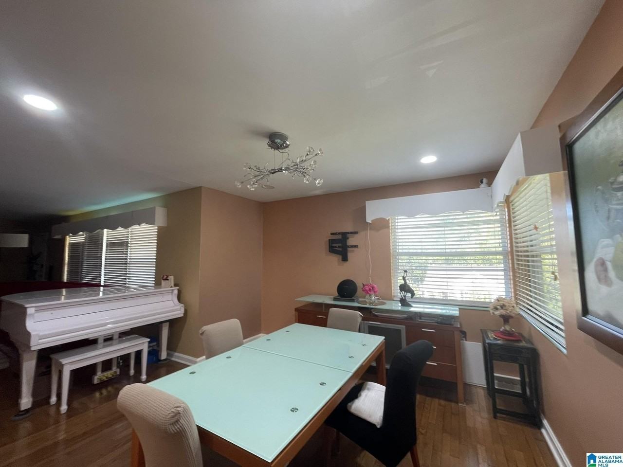 2113 5th St S - Photo 5 of 41