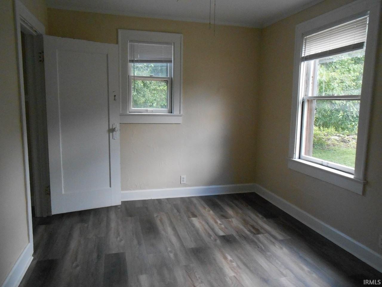 1308 E Atwater Ave - Photo 3 of 10