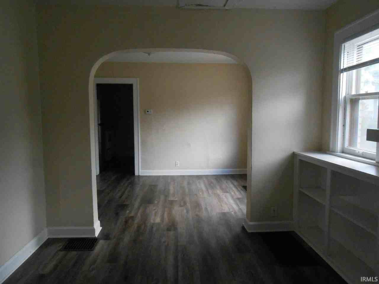 1308 E Atwater Ave - Photo 5 of 10