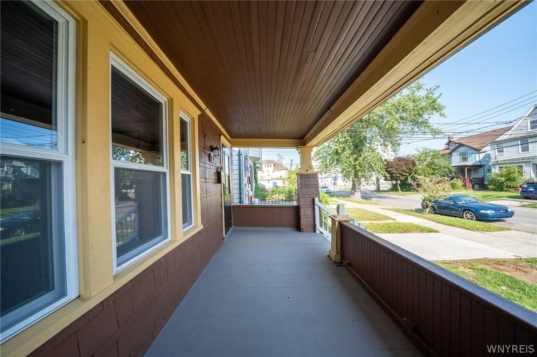 23 Aldrich Pl - Photo 3 of 39