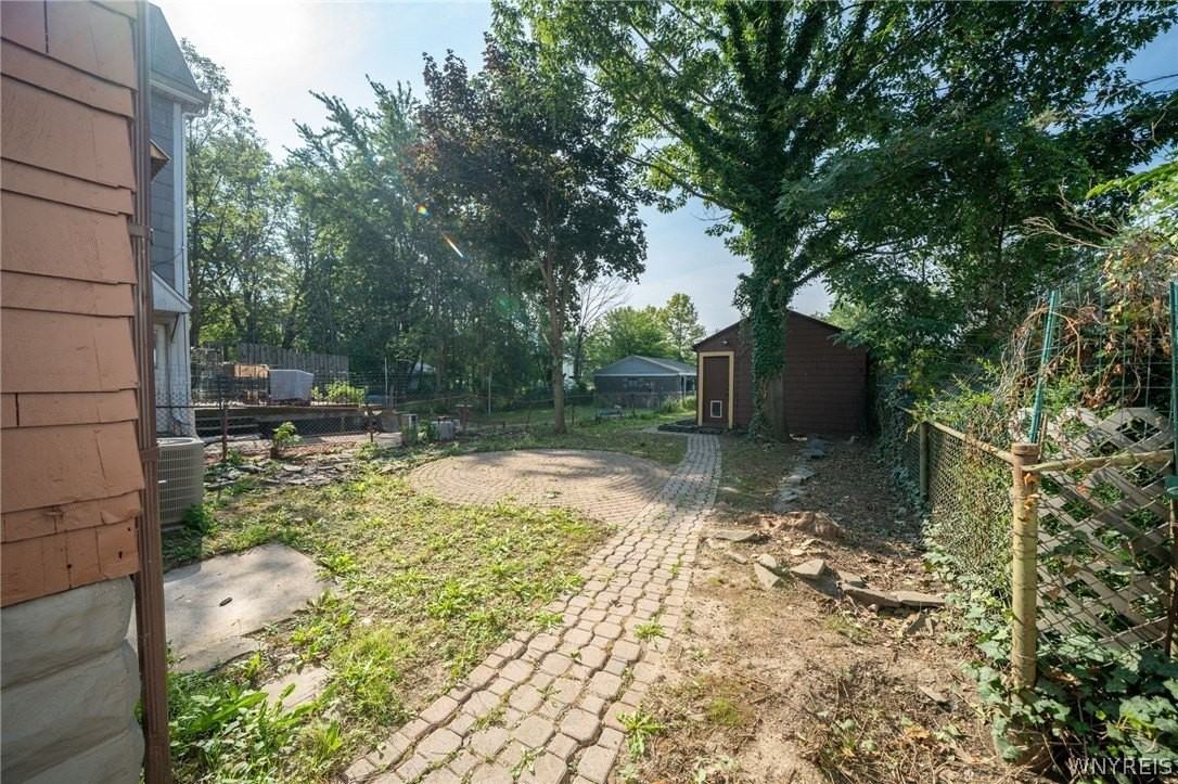 23 Aldrich Pl - Photo 4 of 39