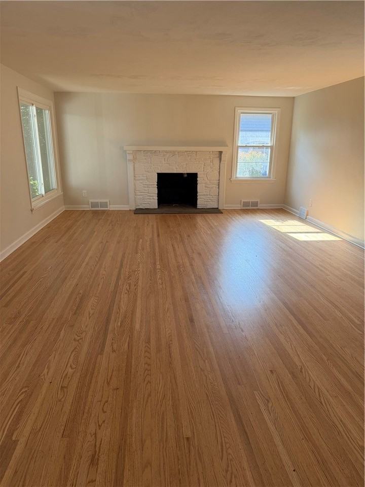 61 Fernboro Rd - Photo 5 of 15
