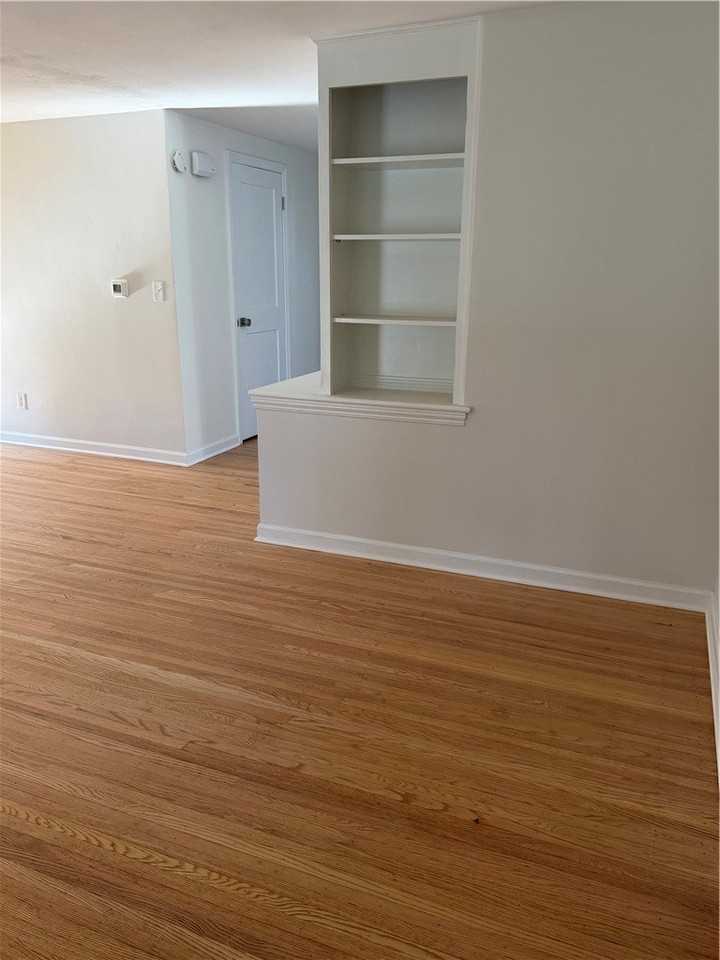 61 Fernboro Rd - Photo 6 of 15