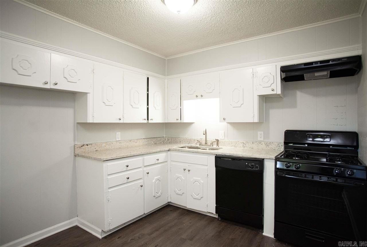 521 Dorothy Dr - Photo 5 of 11
