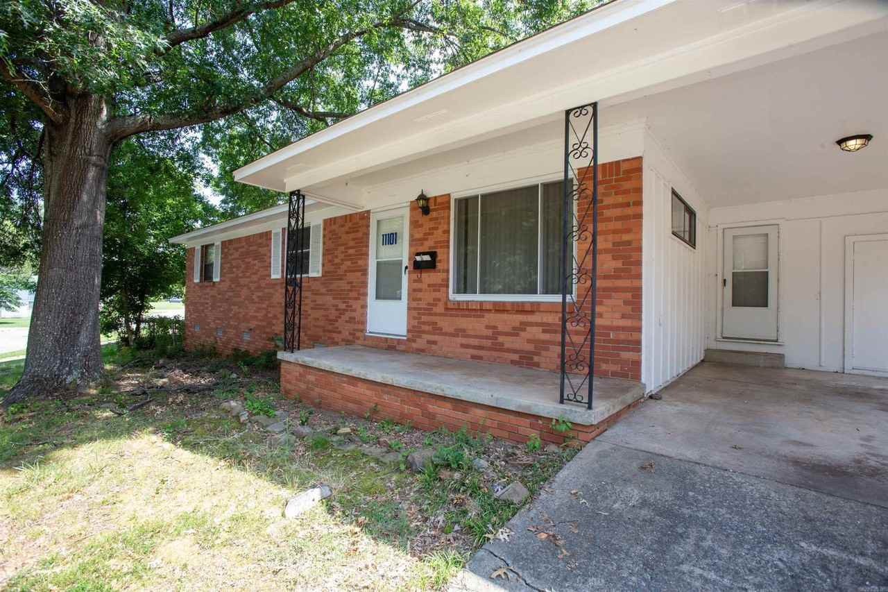 11101 Birchwood Dr - Photo 3 of 21