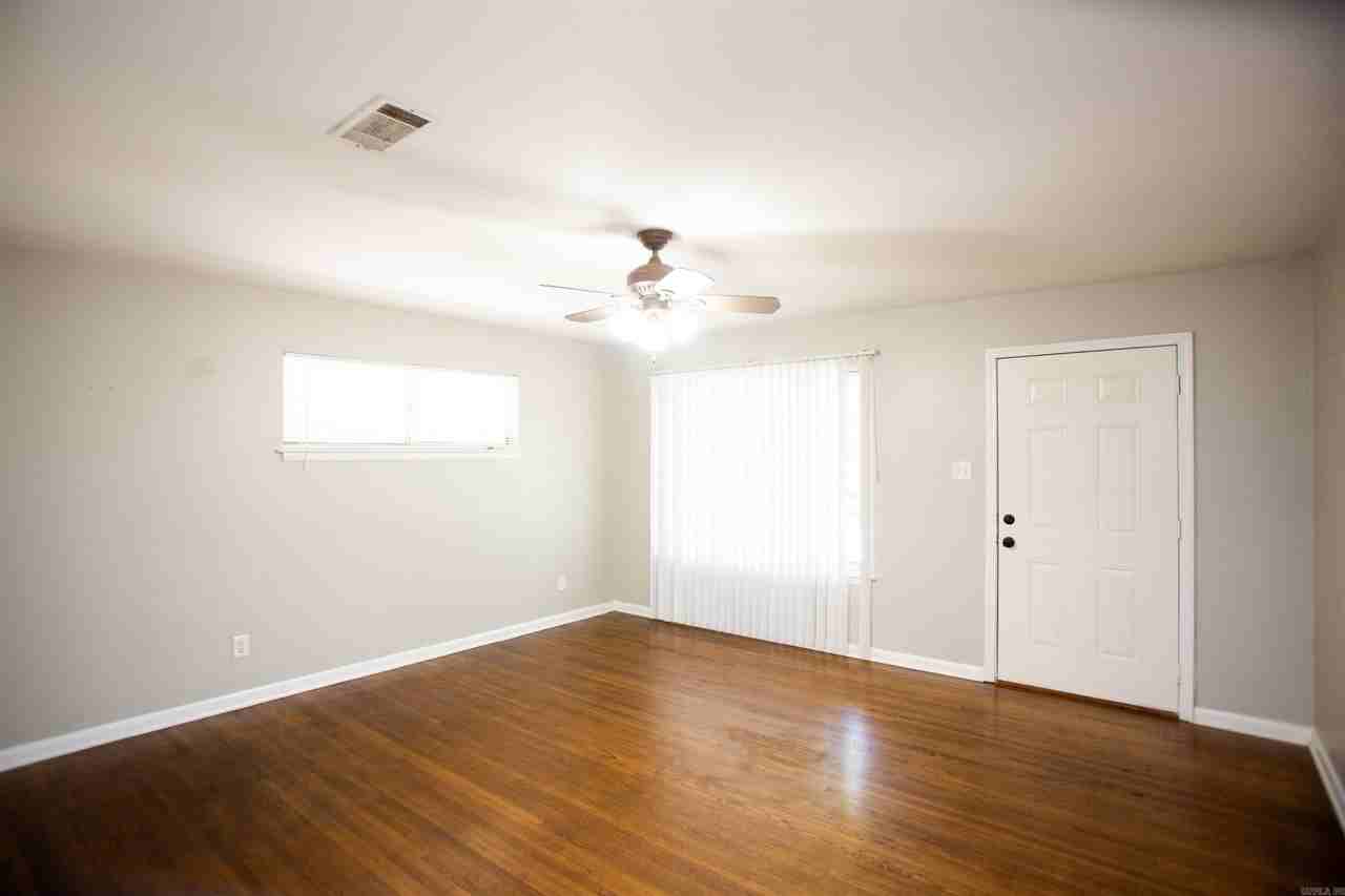 11101 Birchwood Dr - Photo 6 of 21