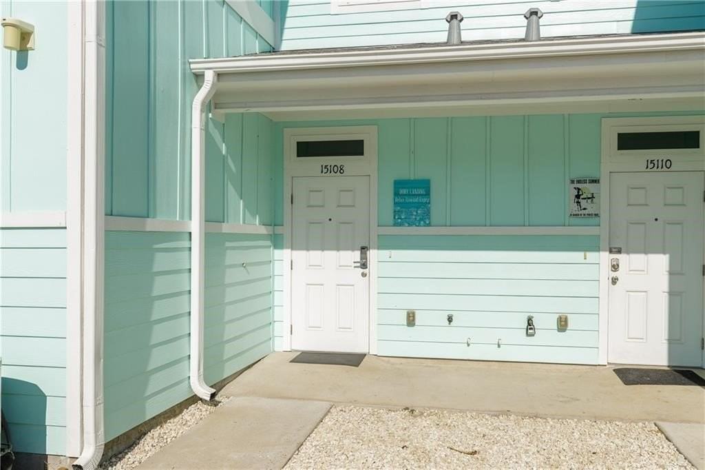 15108 Dory Dr - Photo 3 of 39