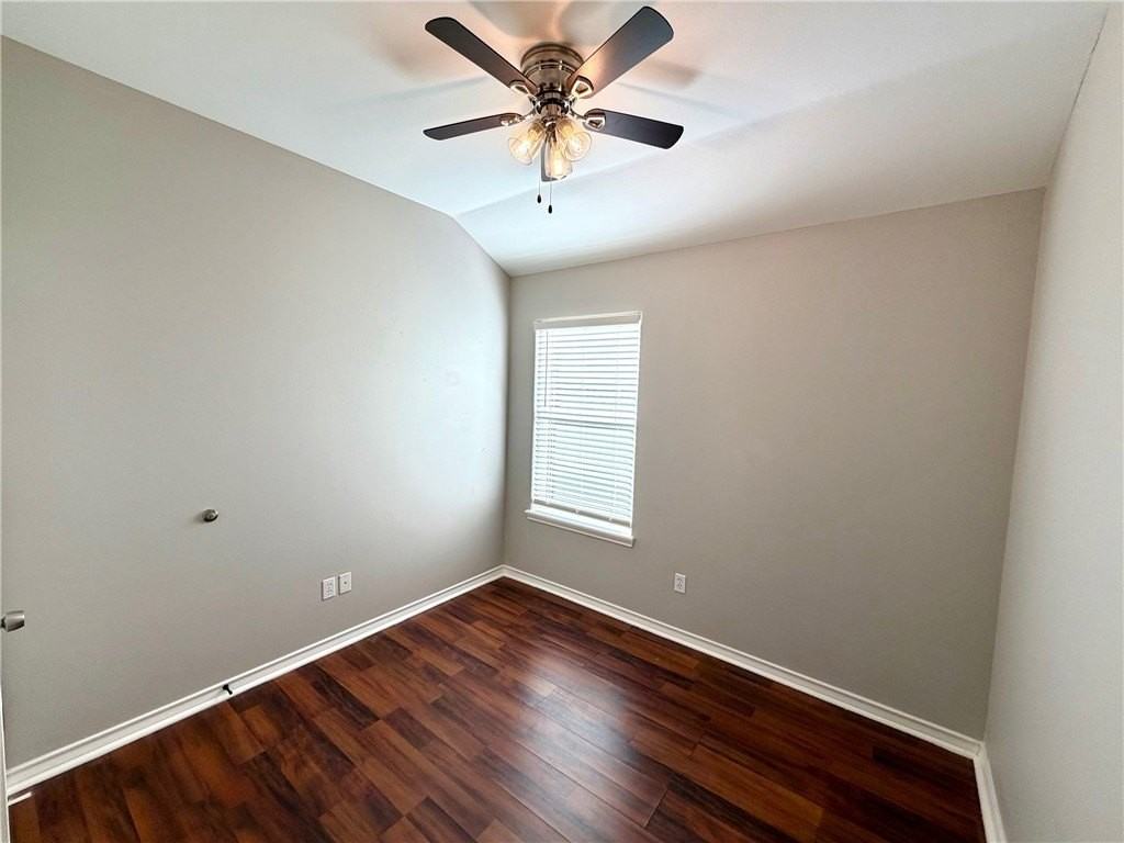 6622 Samba Dr - Photo 7 of 27