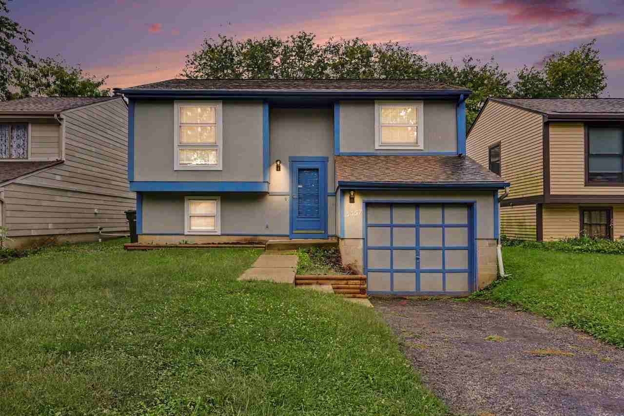 3357 Chetwood Pl - Photo 2 of 24