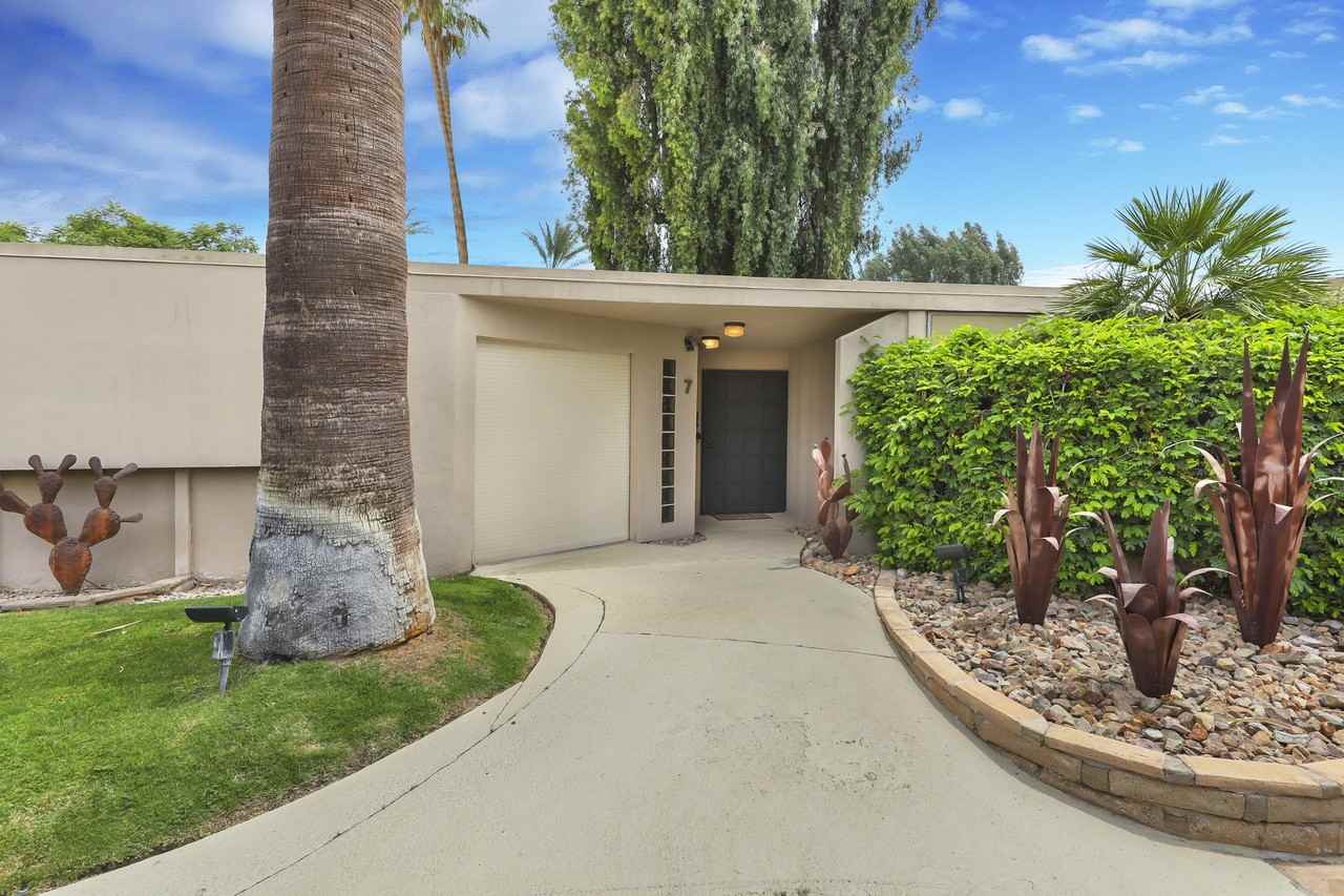 42320 Baracoa Dr #7 - Photo 4 of 28