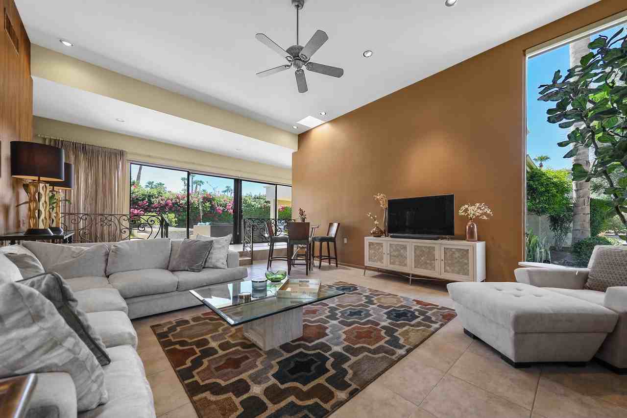 45550 Navajo Rd - Photo 5 of 35