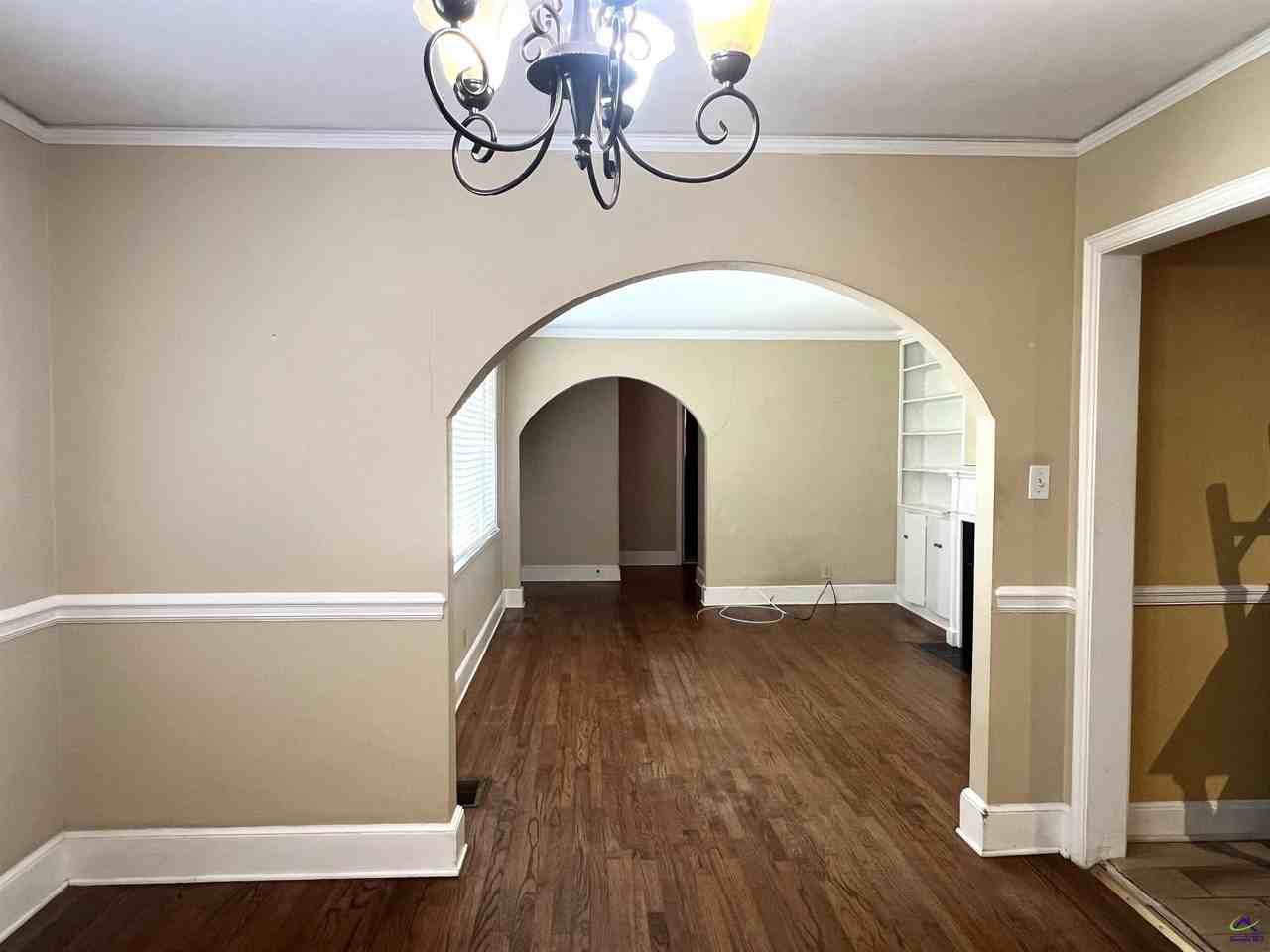 611 Corbin Ave - Photo 7 of 23