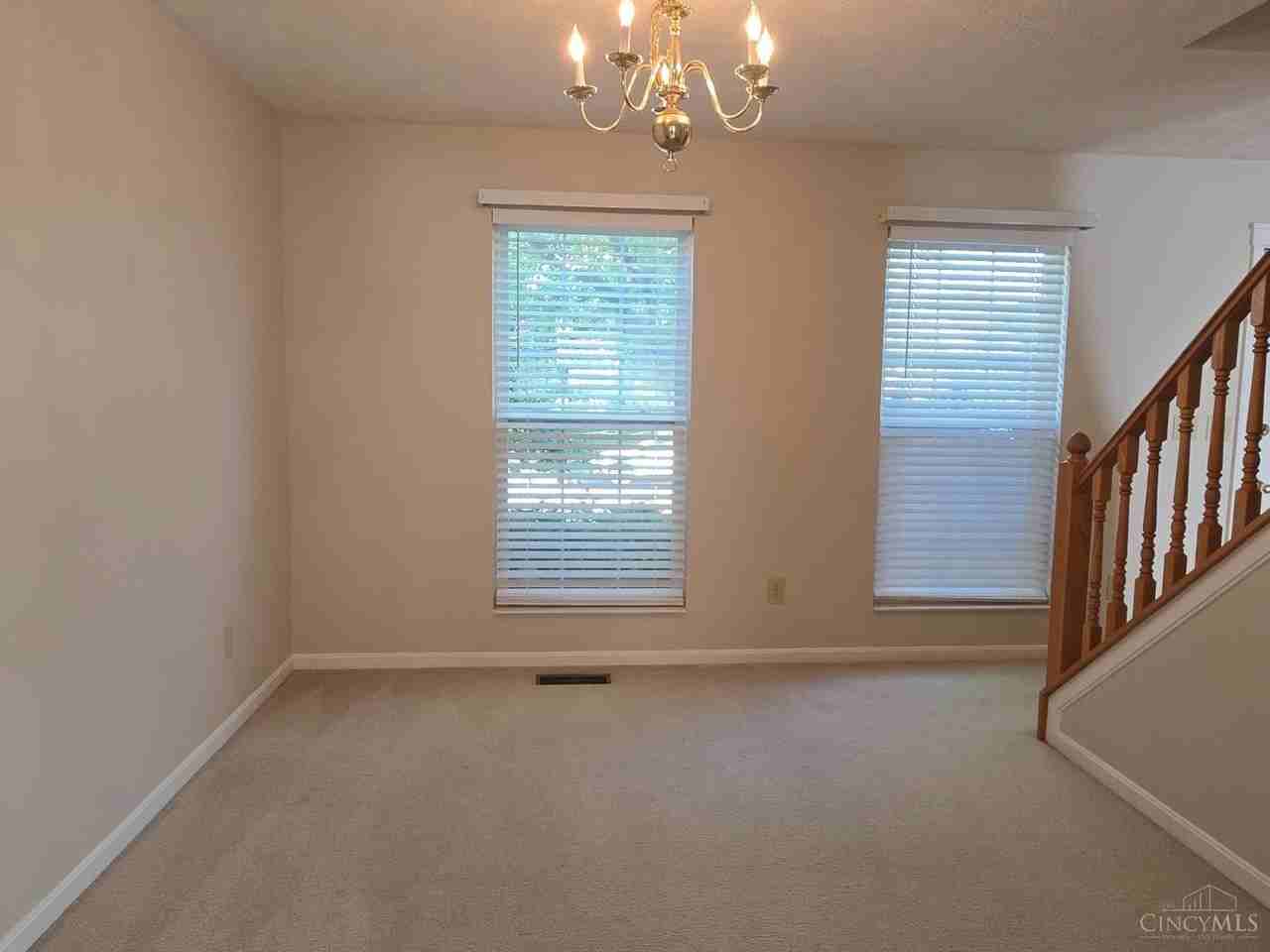 7699 Livingston Ct - Photo 7 of 36