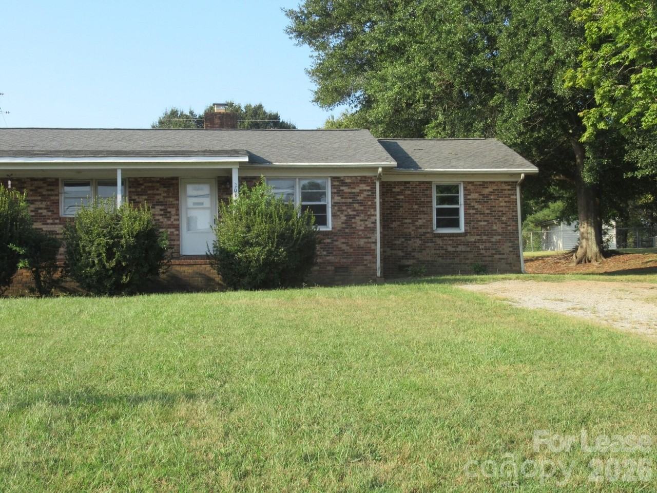 2084 Shuford Rd - Photo 2 of 23
