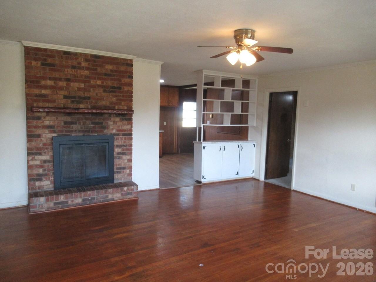 2084 Shuford Rd - Photo 4 of 23
