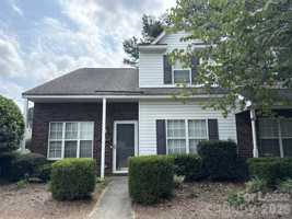 featured image of 15318 Brynfield Dr