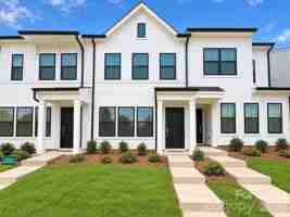 featured image of 6514 Harlech St