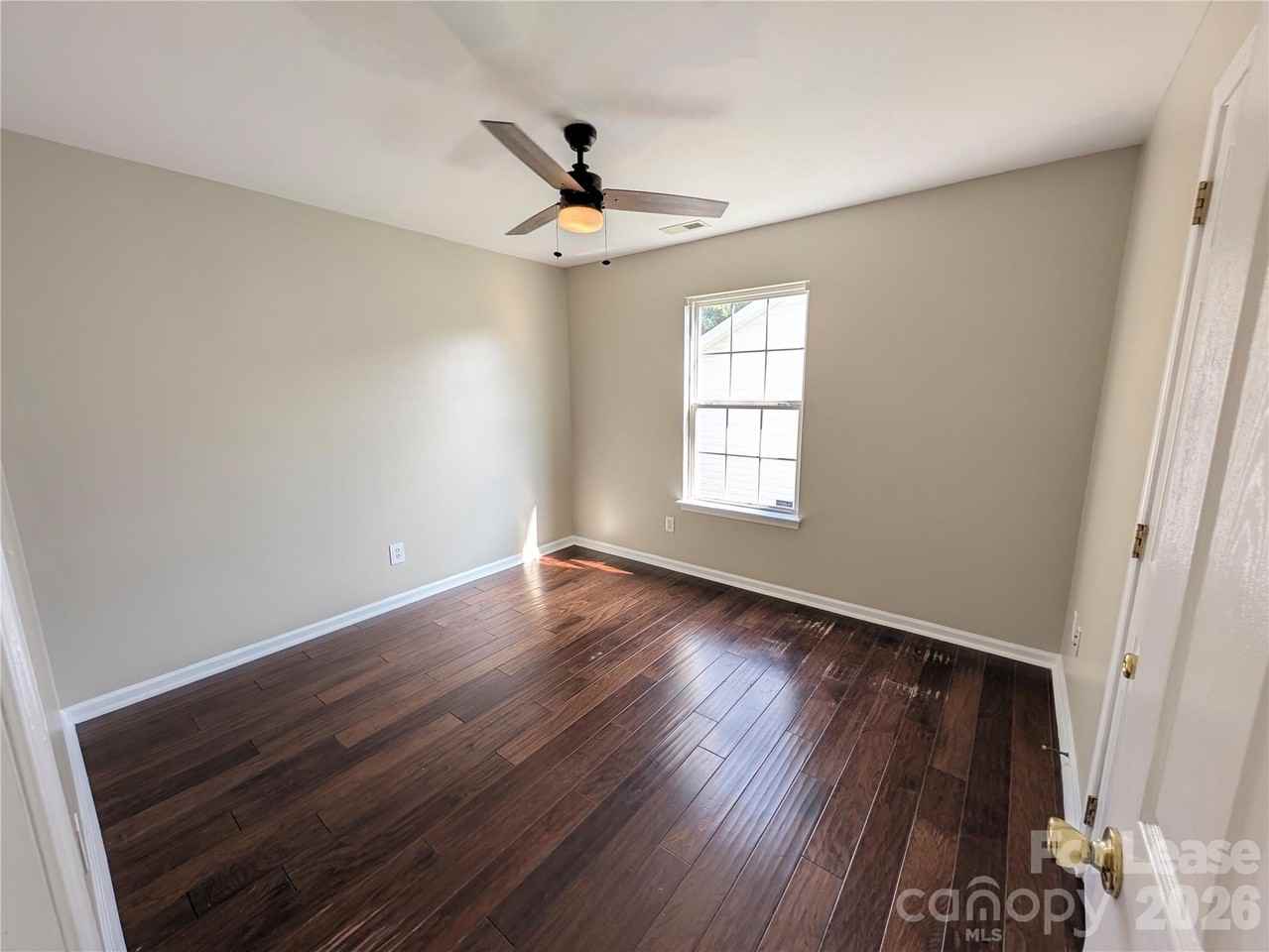 3017 Lynworth Pl - Photo 7 of 18