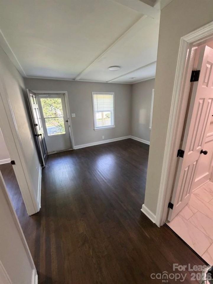 1900 Welch Pl #1 - Photo 2 of 8