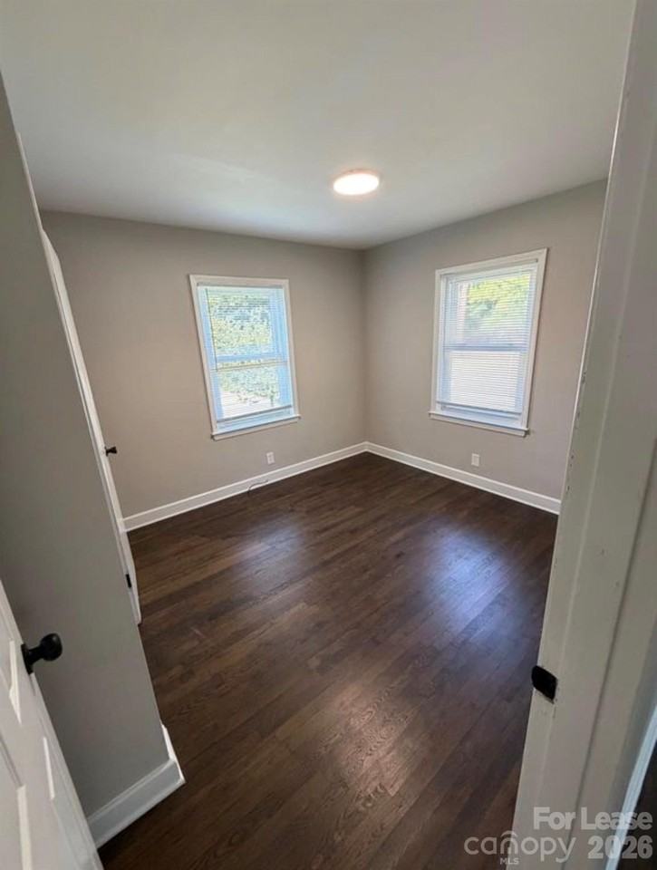 1900 Welch Pl #1 - Photo 5 of 8