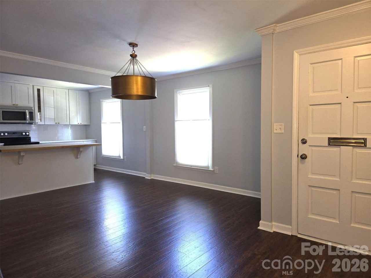 4308 Silo Ln - Photo 3 of 33
