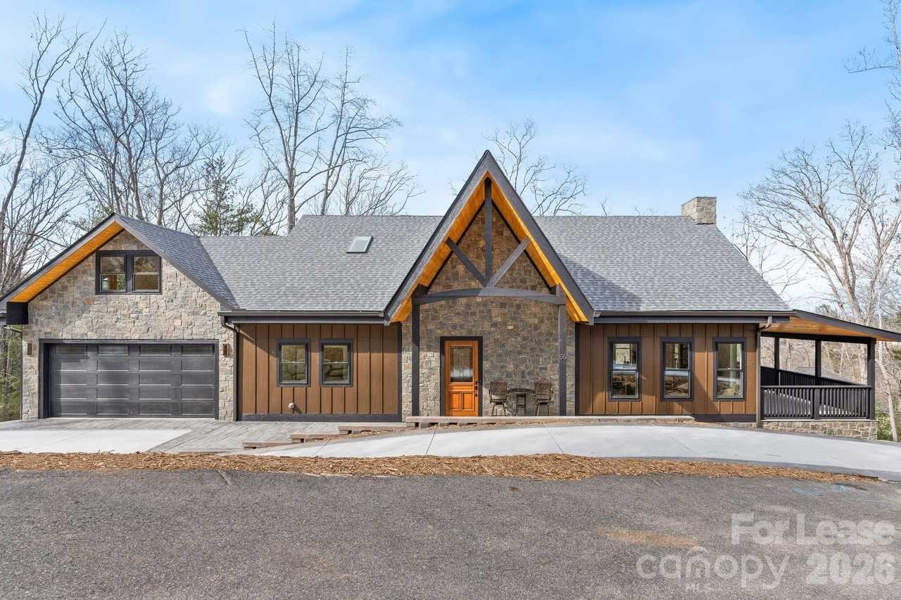 55 Timber Moss Dr - Photo 2 of 40