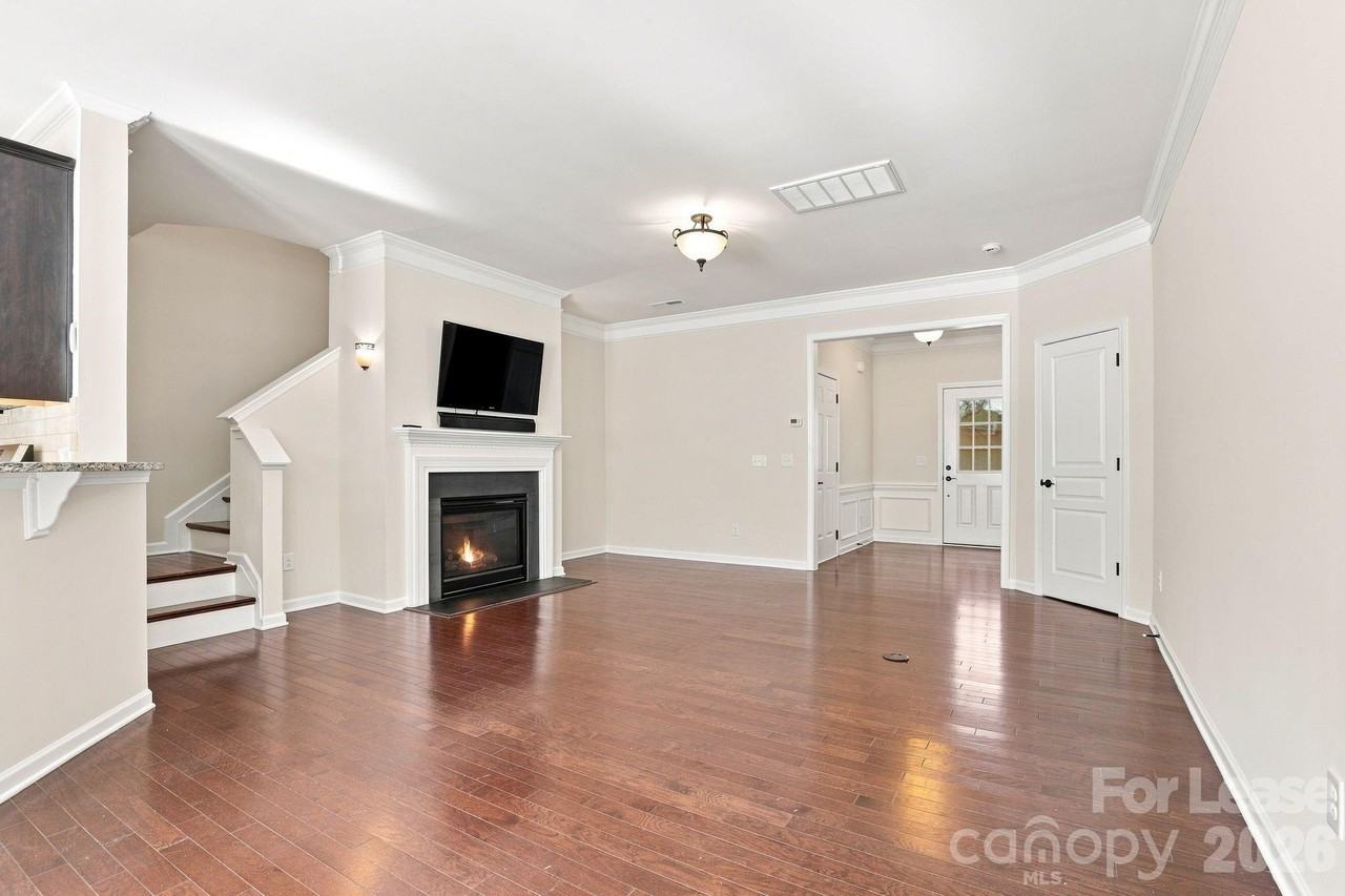 4148 Park South Station Blvd - Photo 5 of 43