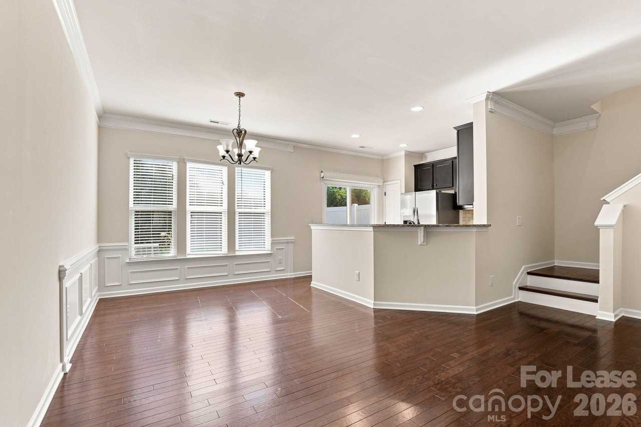 4148 Park South Station Blvd - Photo 7 of 43